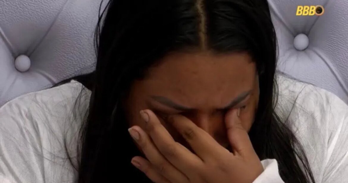bbb-26:-chaiany-passa-mal-no-quarto-branco-e-teme-‘cancelamento’-externo