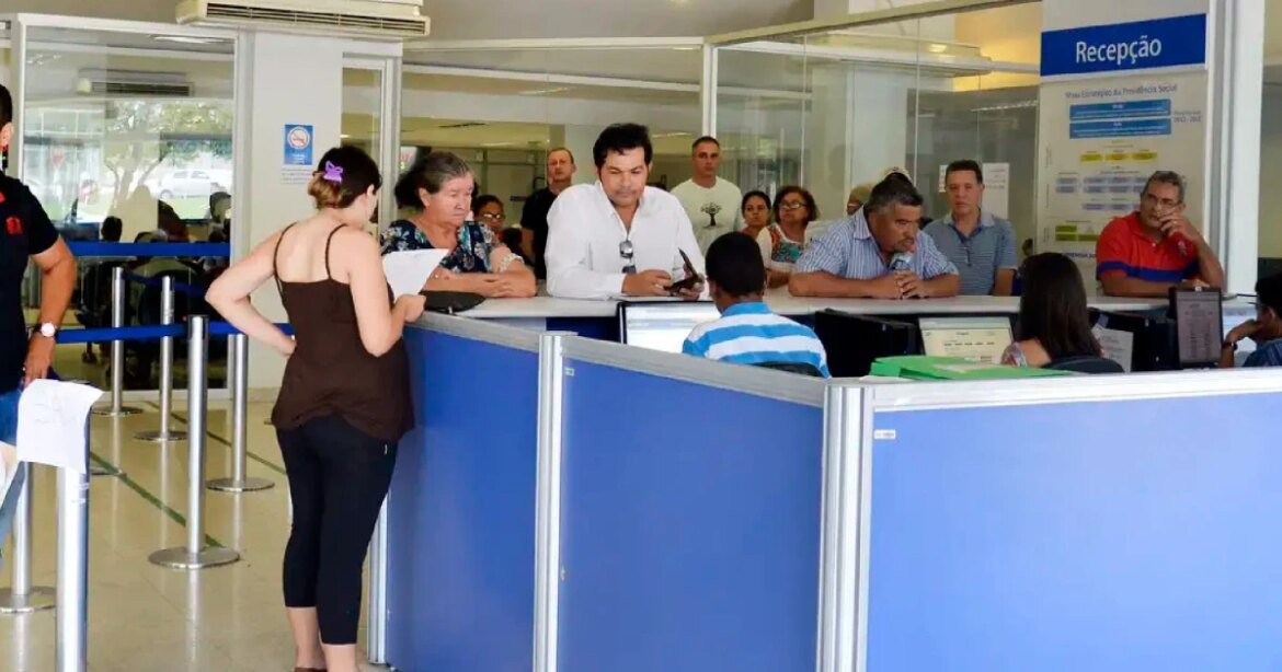 inss-cria-fila-nacional-unica-e-tenta-agilizar-analises-de-beneficios;-entenda