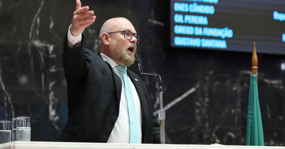 oposicao-quer-barrar-decreto-de-zema-que-muda-como-estado-comanda-estatais