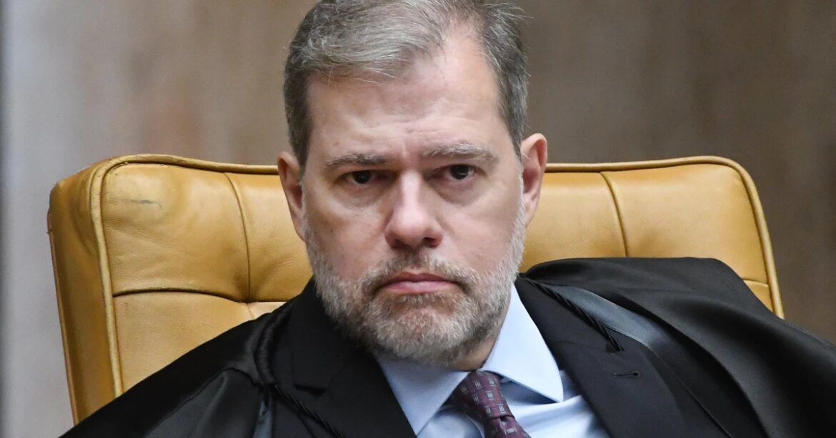 stf-autoriza-que-pgr-analise-material-apreendido-em-operacao-sobre-o-banco-master