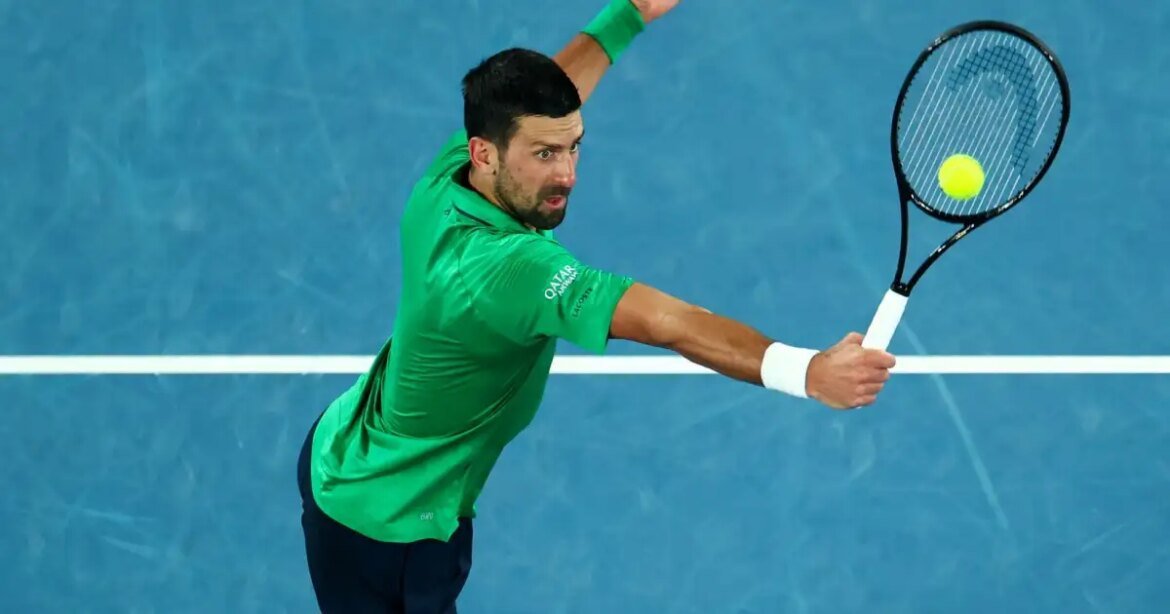 em-jogo-epico,-djokovic-vence-sinner-e-enfrentara-alcaraz-na-final-do-australian-open