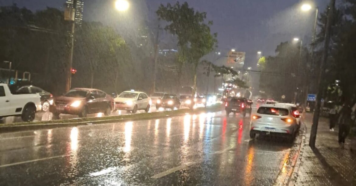em-uma-semana,-duas-regioes-de-bh-superam-chuva-prevista-para-fevereiro
