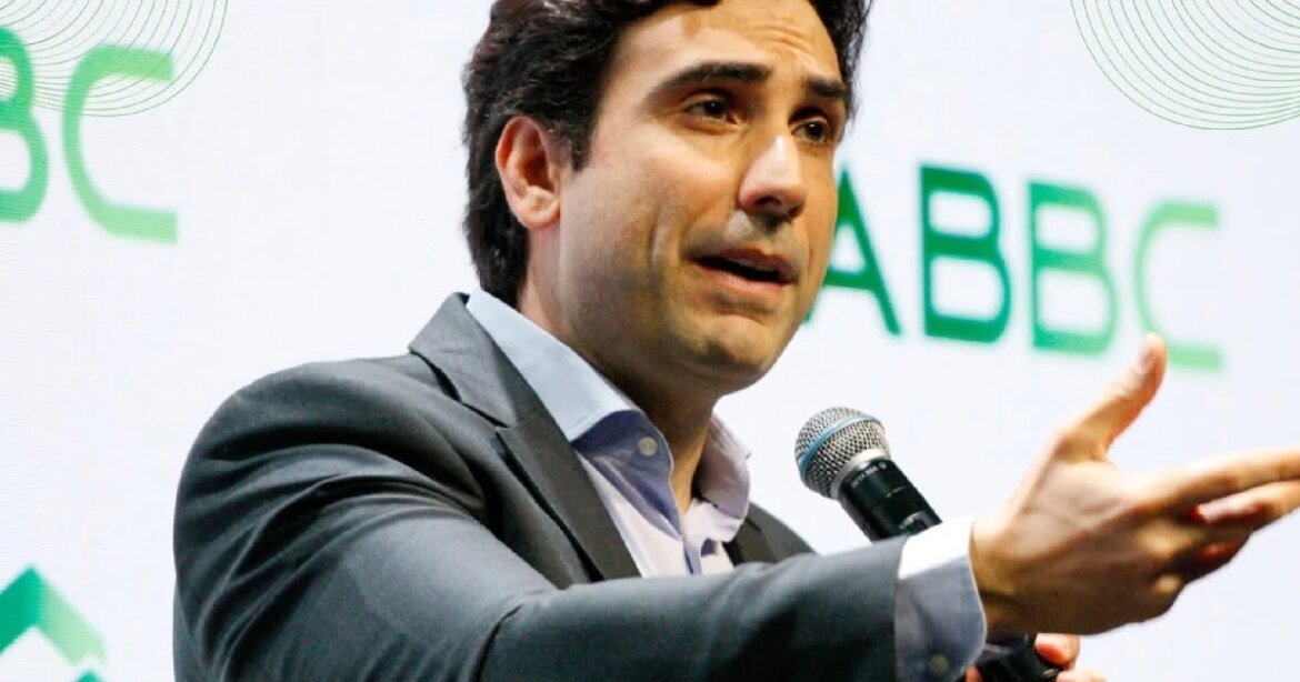 galipolo-diz-que-bc-entrou-em-fase-de-calibragem-da-taxa-de-juros
