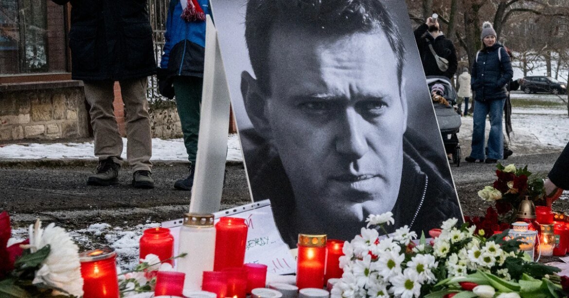 russia-e-acusada-de-envenenar,-com-toxina-de-ra,-opositor-morto-em-prisao