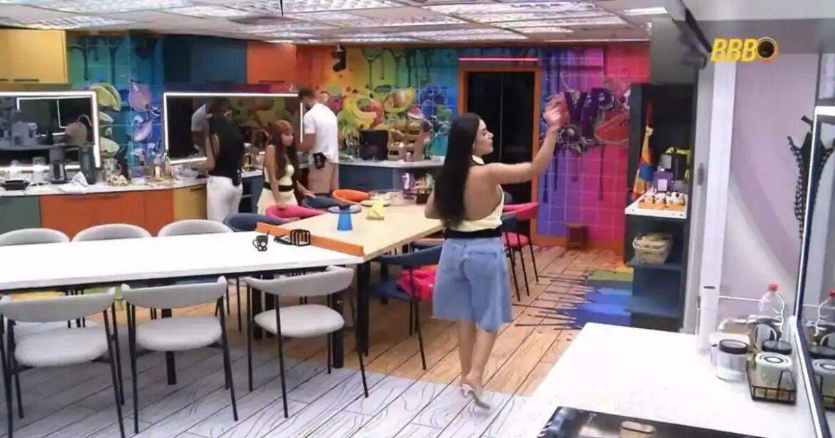 jordana-alfineta-rivais-apos-receber-10-votos-e-escapar-do-paredao-no-bbb-26:-‘bem-feito’