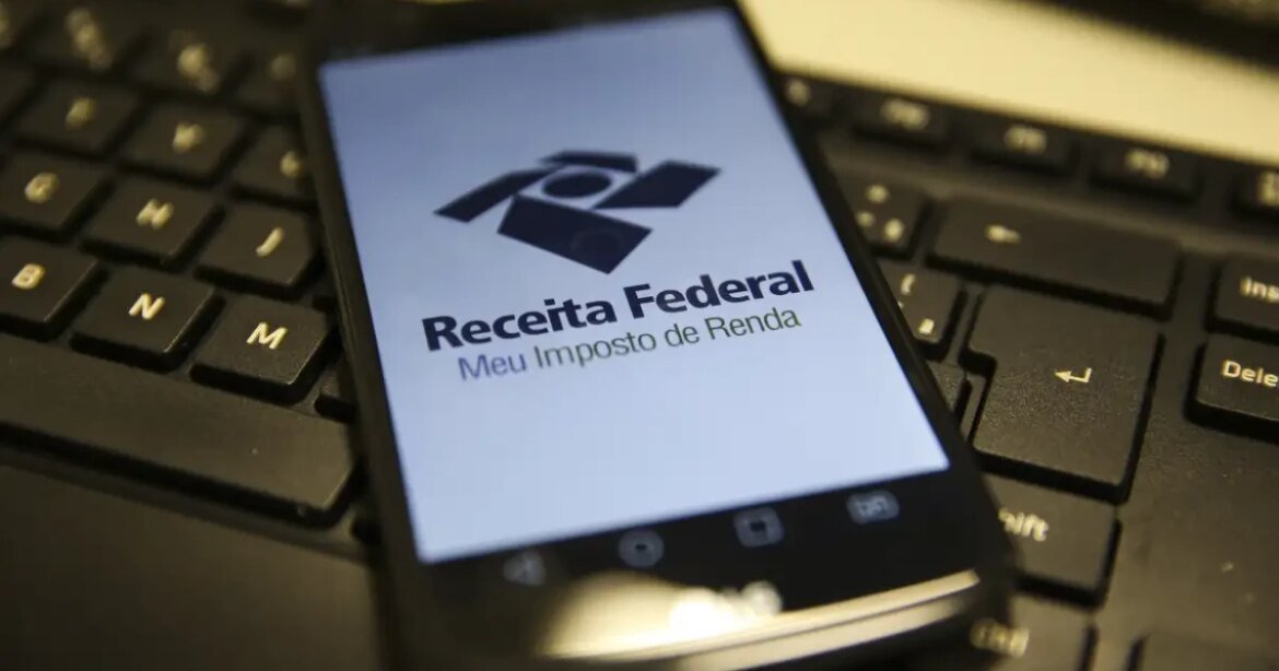 penalidades-e-calculo-da-multa-por-atraso-no-imposto-de-renda-2026