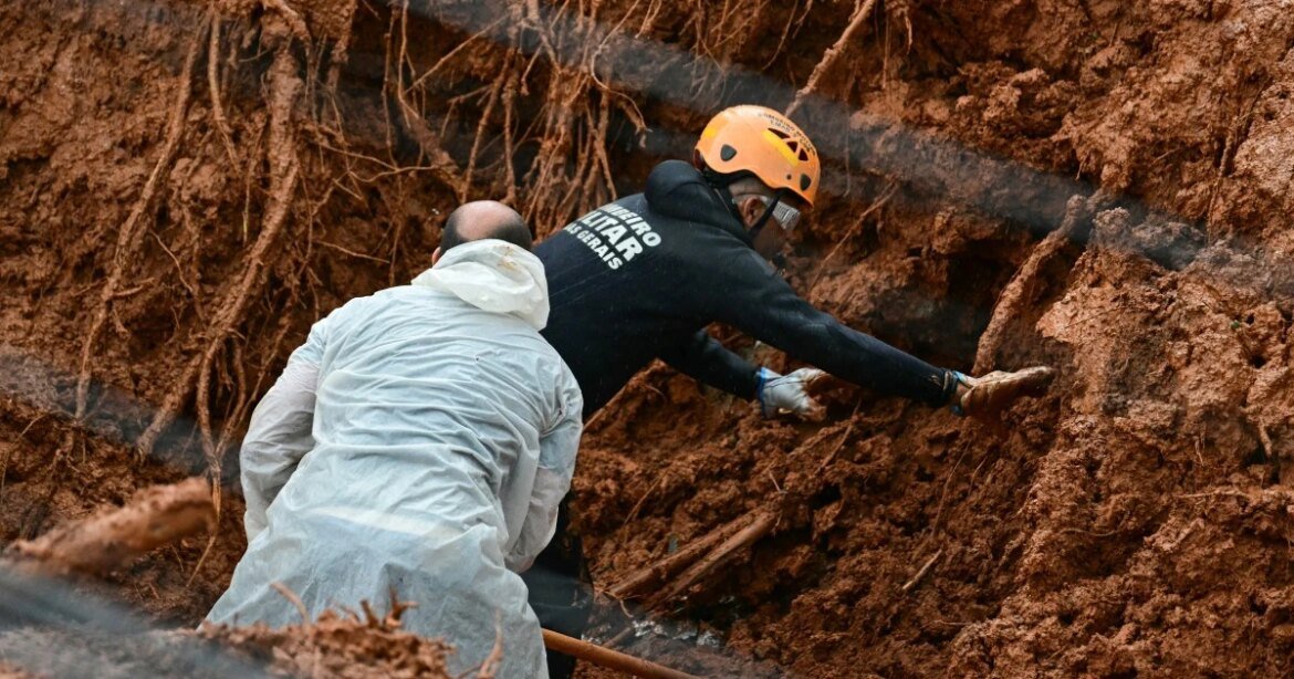policia-civil-comeca-a-liberar-corpos-de-vitimas-em-juiz-de-fora-e-uba-as-familias
