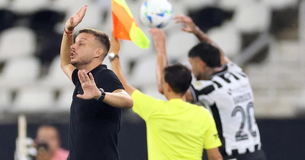 anselmi-detalha-opcao-tatica-do-botafogo-em-classificacao-na-libertadores