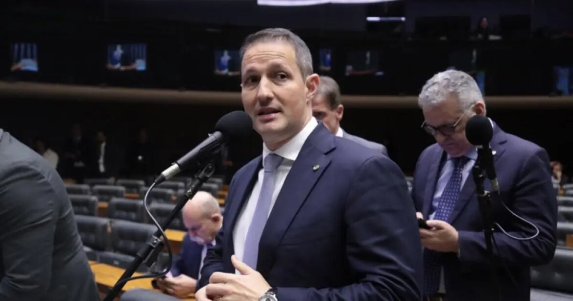 derrite-diz-nao-achar-‘normal’-que-presos-possam-decidir-o-futuro-do-pais