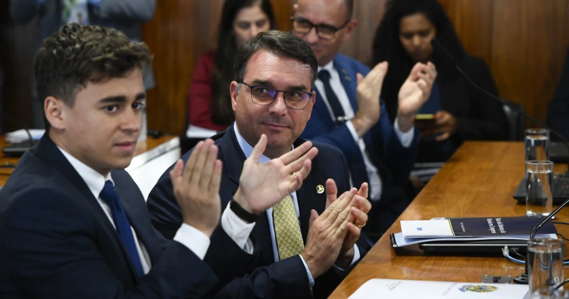 nikolas-teme-que-pulverizacao-de-candidaturas-em-mg-impeca-eleicao-de-flavio-bolsonaro