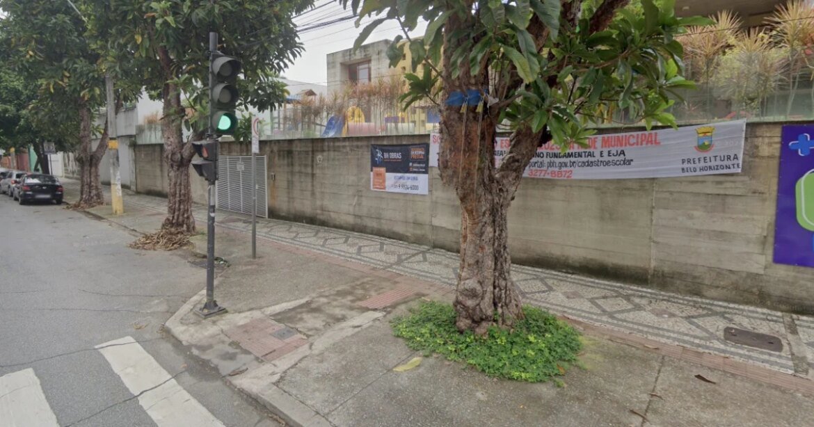 carros-ocupam-vagas-de-pcd-em-escola-no-lourdes,-em-bh;-tres-sao-flagrados-em-15-minutos