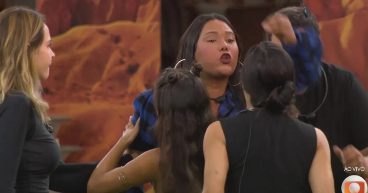 tadeu-schmidt-evita-expulsao-de-jordana-e-chaiany-no-bbb-26:-‘acabou’