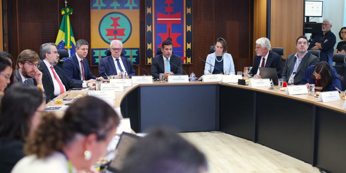 prova-nacional-docente:-65%-sao-aprovados-e-estao-aptos-a-lecionar
