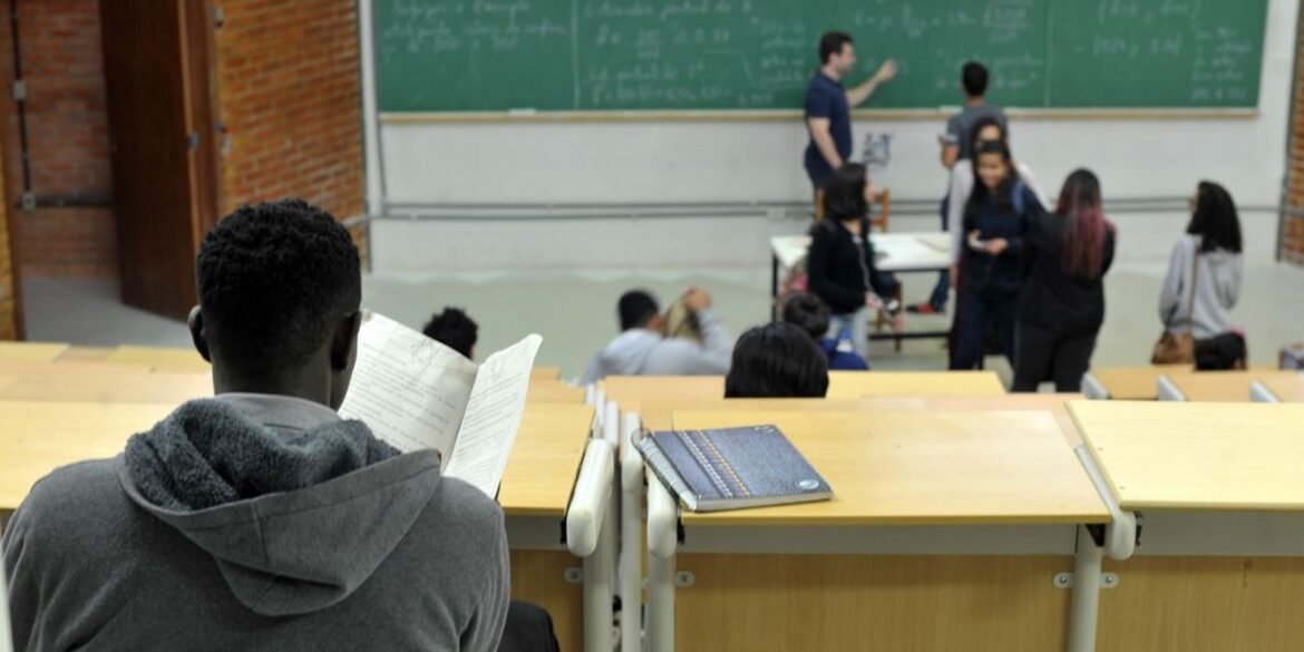 instituicoes-tem-ate-15-de-junho-para-aderir-ao-fies-do-2o-semestre